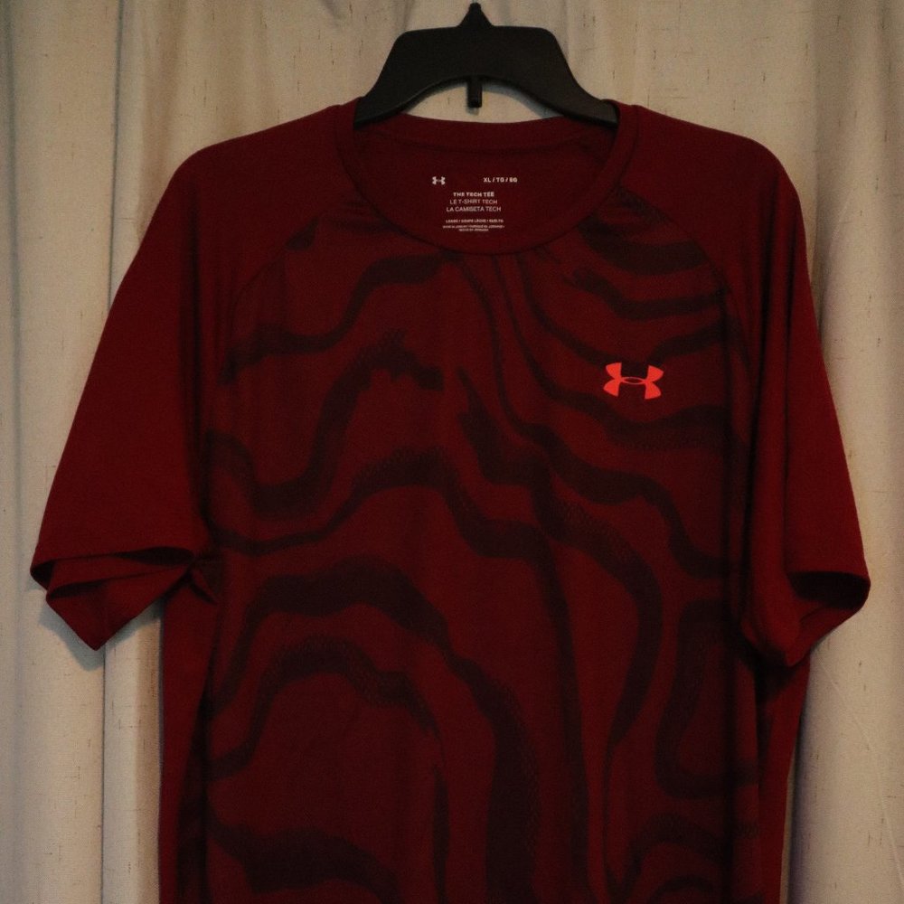 Under Armor - Mens XL - red- Tech Tee